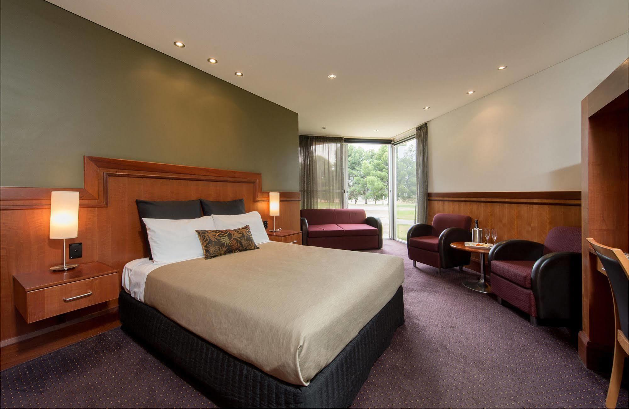 Renmark Country Club Buitenkant foto
