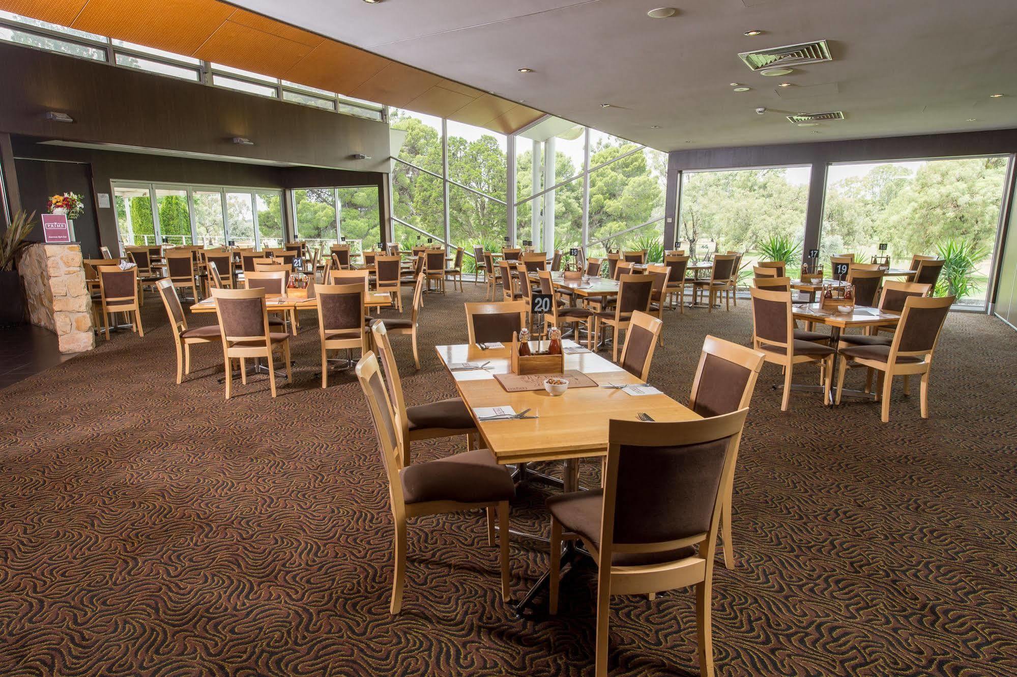 Renmark Country Club Buitenkant foto