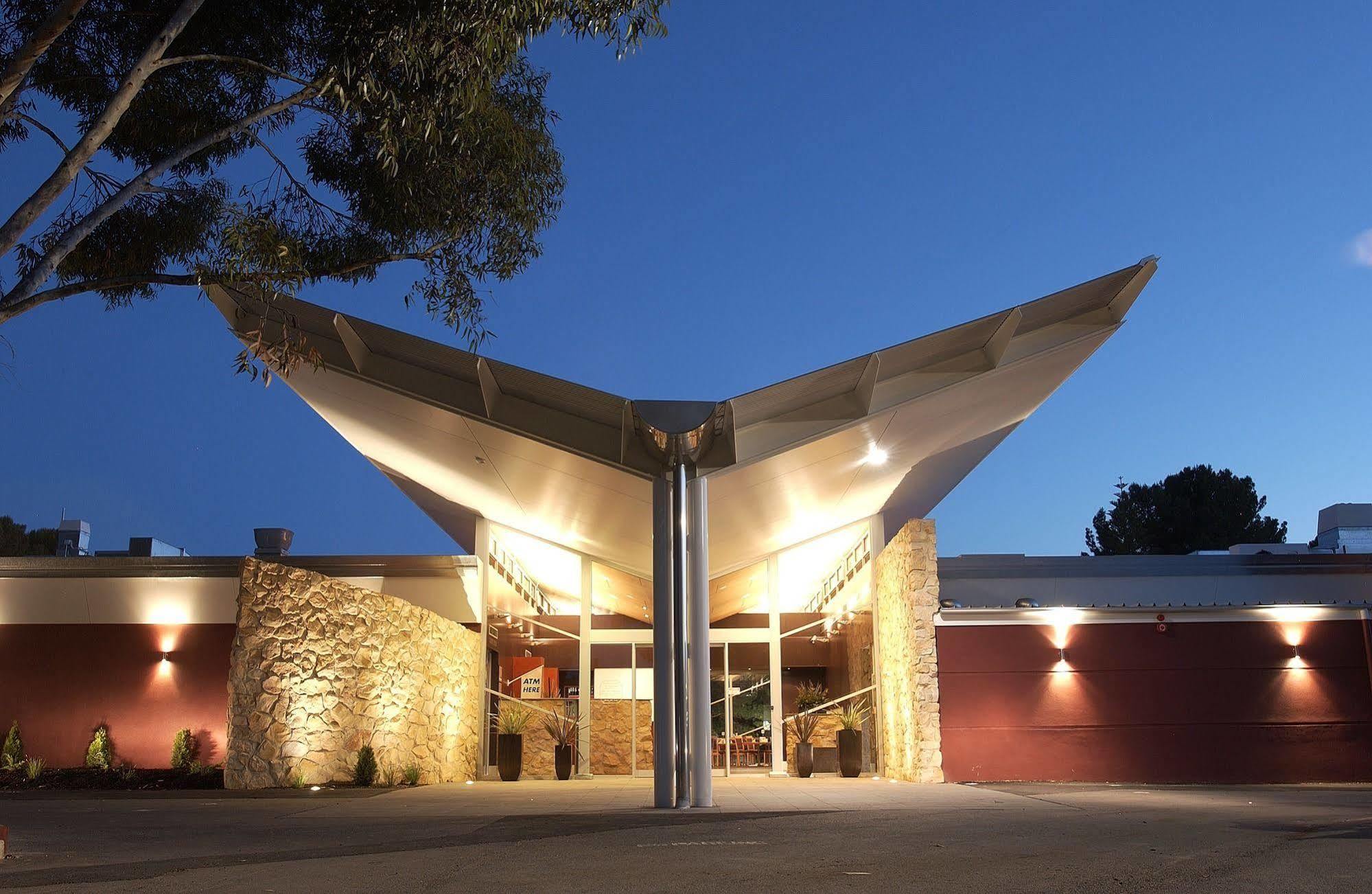Renmark Country Club Buitenkant foto